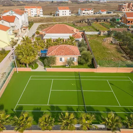 Willa Grand Slam - Luxury Pool & Tennis Privlaka (Zadar)