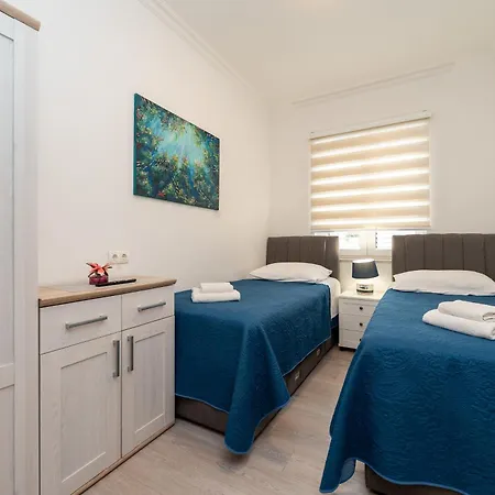 Villa Grand Slam - Luxury Pool & Tennis Privlaka (Zadar)