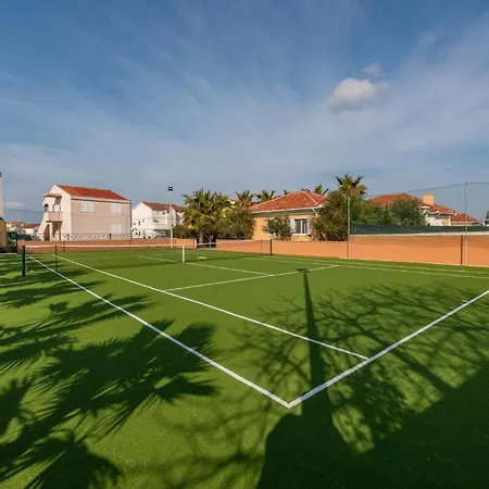 Willa Grand Slam - Luxury Pool & Tennis Privlaka (Zadar)