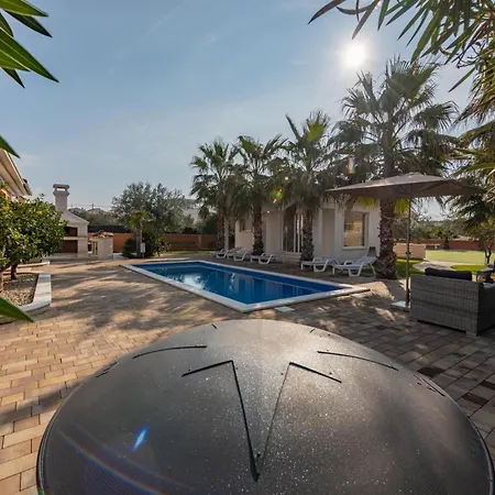 Willa Grand Slam - Luxury Pool & Tennis *